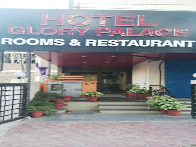 Oyo 11945 Hotel Glory Palace Indore Exterior photo